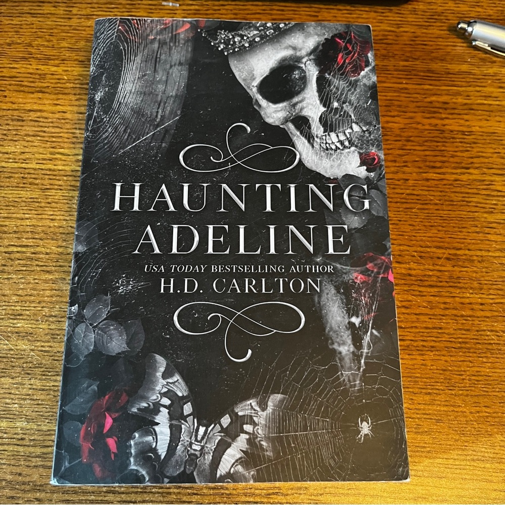 Haunting Adeline by H.D. Carlton Book Romance Dark Romance BookTok